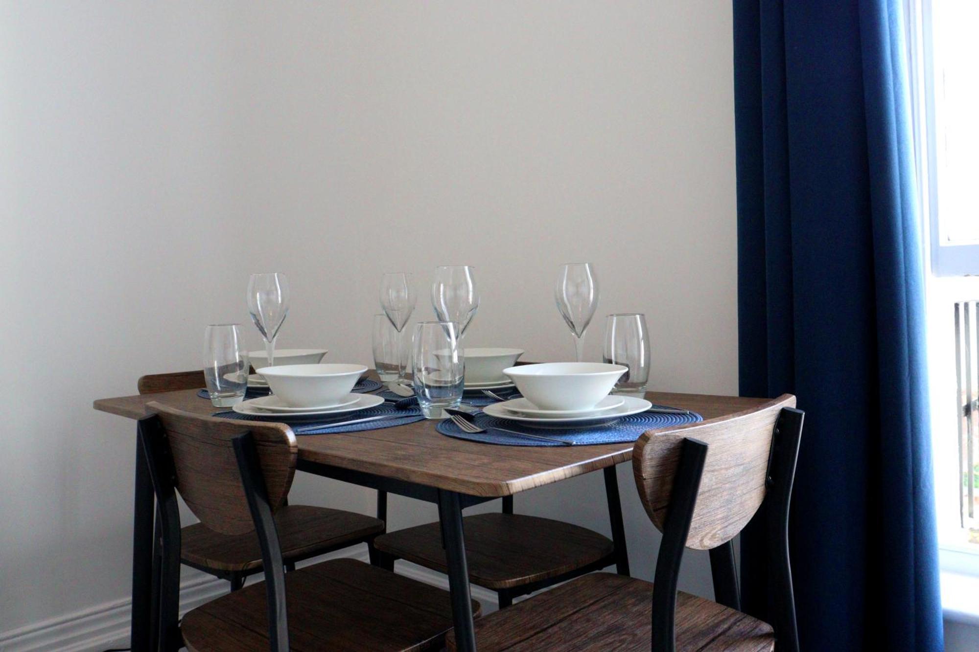 Brand New Modern Apartments Steps From Gloucester Quays Kültér fotó